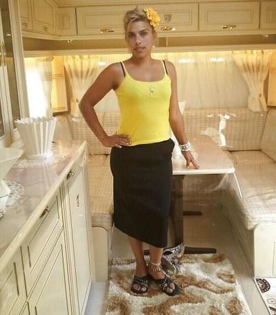11P Tania manouche french