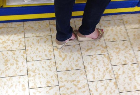 8P Voyeur feets 7