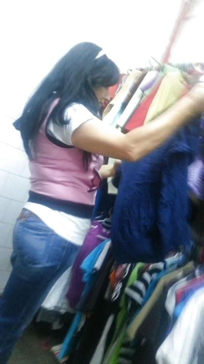 16P Meninas de rua romenas