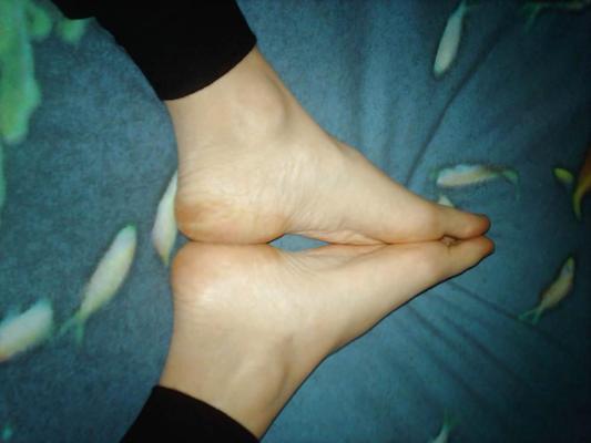 25P Feet mature friend and teen for tributs and cum