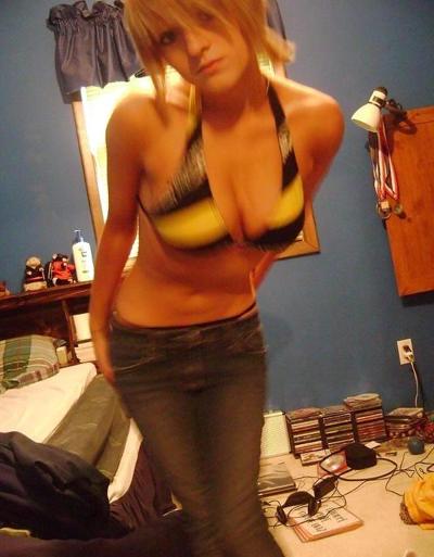 10P Self Shot 04