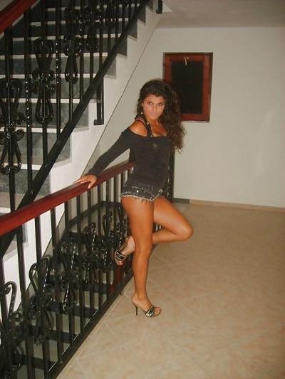 25P Stela vs Ivana Serbian Girls
