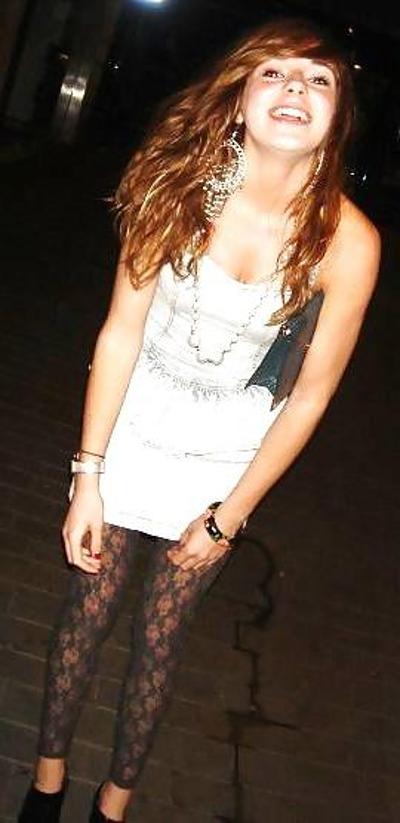 25P Des salopes en pantalons serrés ! 14