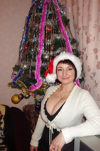 24P 巨乳ロシア人女性 1145