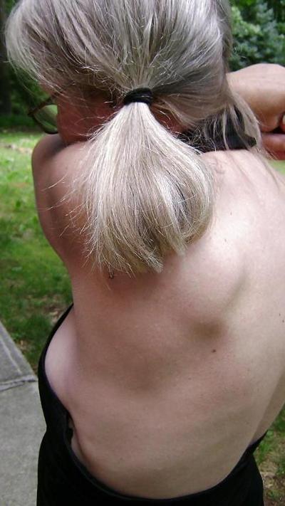 6P Gray Haired Whore20070626