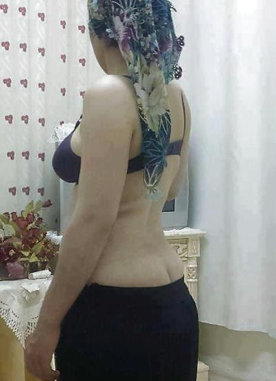 25P Arabian sluts
