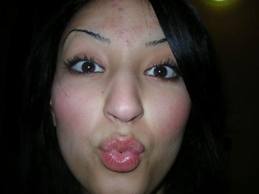 4P Karima beurette