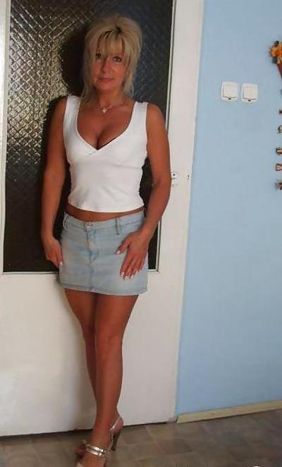 6P Erotic & nice mature woman (not explicit)