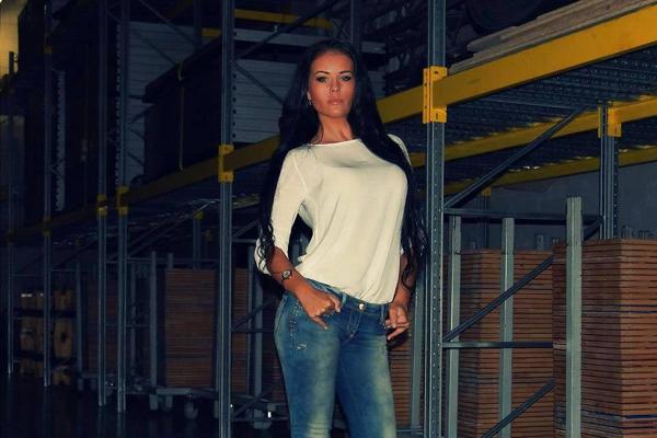 25P ADELINE romanian prostitutes in Italy