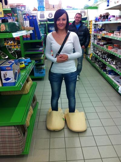 22P Hot German Girl!