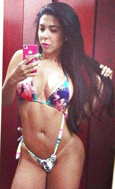 25P Brazilian Woman 14