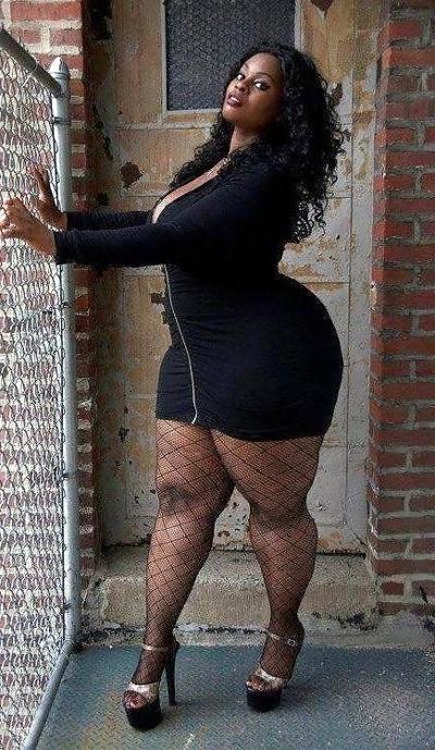 25P 913 Black girls
