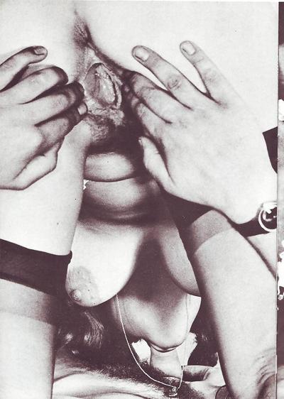 25P Duo de sexe dans des magazines vintage