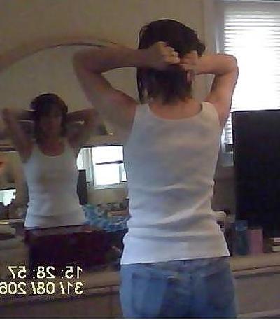 12P My wife stuffing her pink panty ass into a pair of jeans