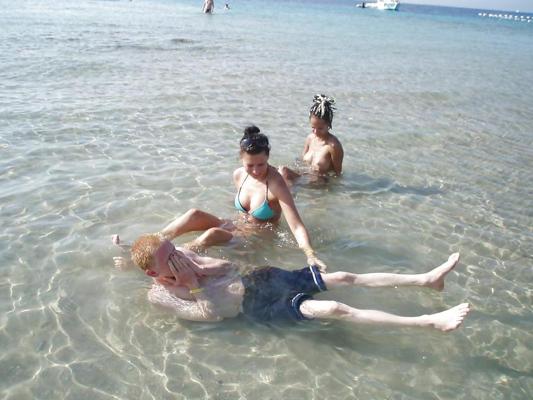 25P Topless in Egypt