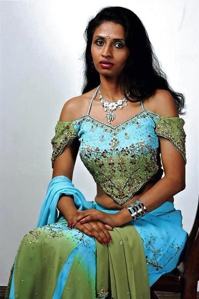 10P Sexy Indian