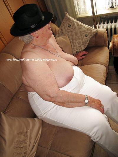 20P Mature-BBW-Ladies 441