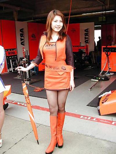 25P Pantyhose Race Queens