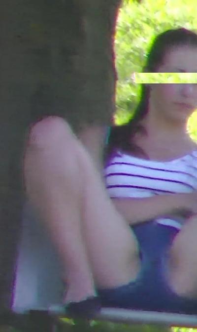 4P German Girl in the Park