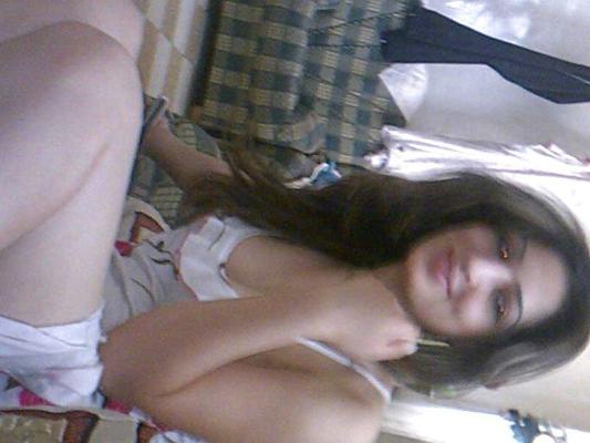 17P Arabe jolie fille