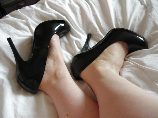 9P Sunday Shoe Fun