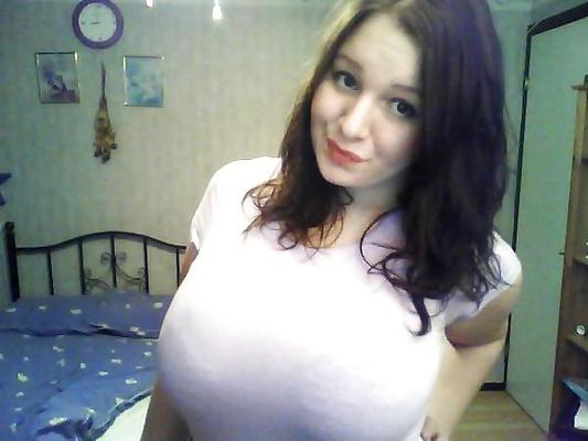 6P Young Cute Busty Amateur Brunette Gallery