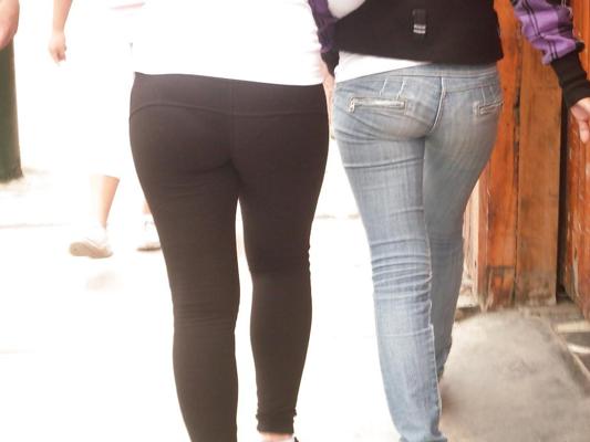 20P Culonas en calle