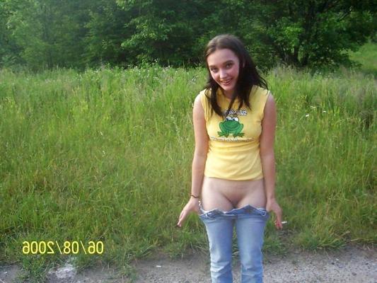 25P MILF Flashing - 38