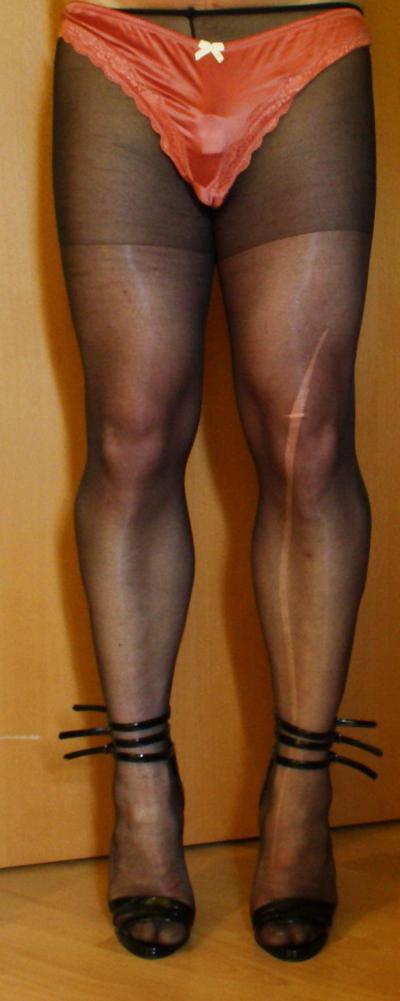 5P Chastised sissy