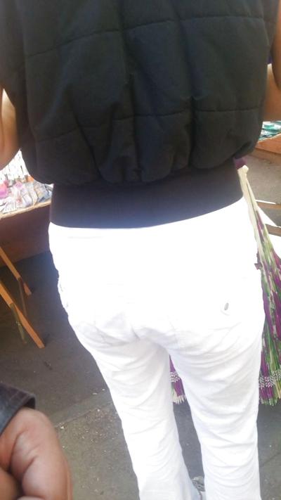 9P Sexy ass white romanian
