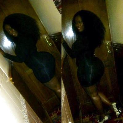 18P Julie Kaka - Déesse africaine d'Ouganda