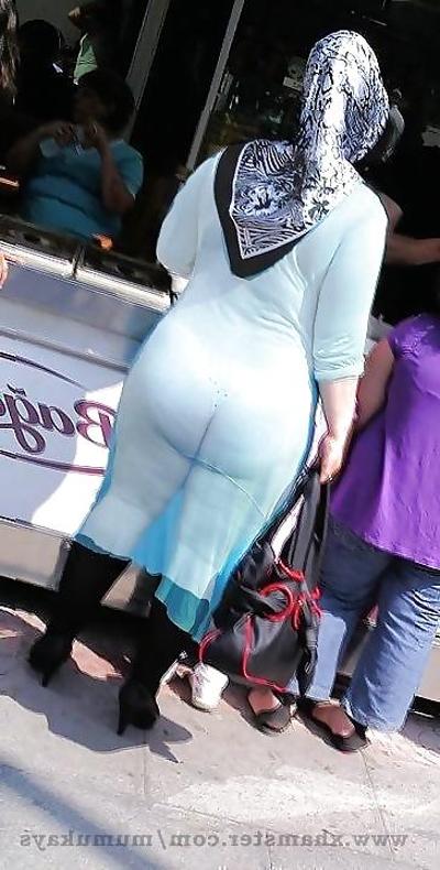 25P Turkish Turbaned Girls 