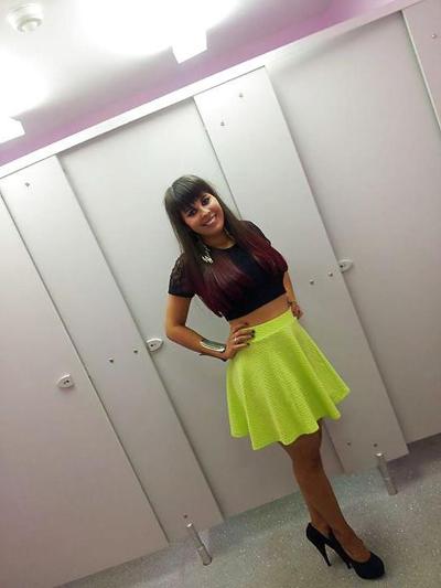 11P British Amy Rose Hembleys 