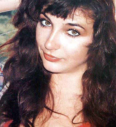25P Kate Bush - Goddess.