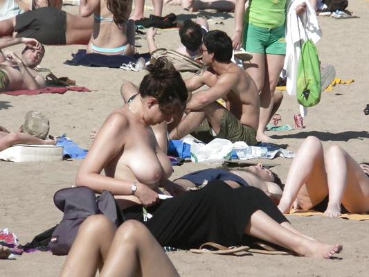 25P The beach 240