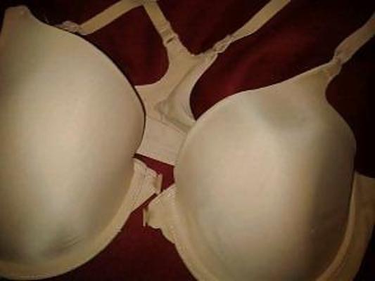 9P Fotos da gaveta de sutiãs dela