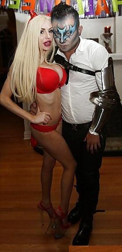 8P Russian halloween