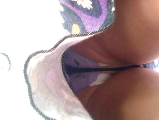 4P Real amateur spy upskirt