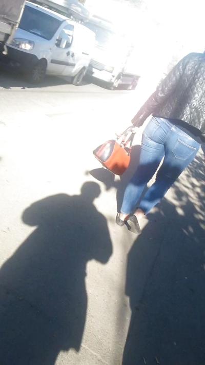 4P Sexy ass romanian
