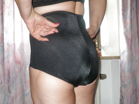 12P Miederhose