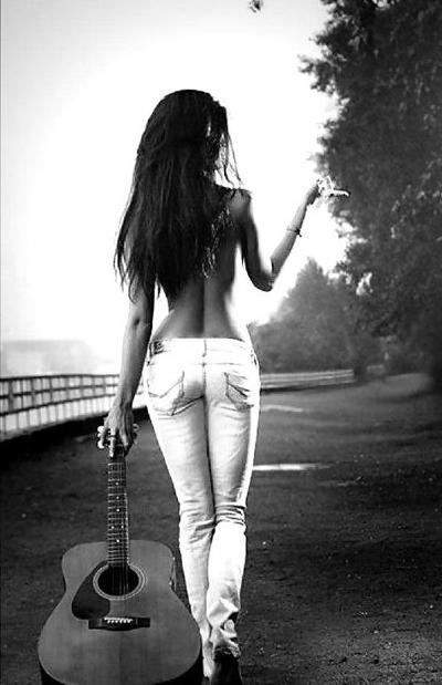 10P Love song for a stranger ...