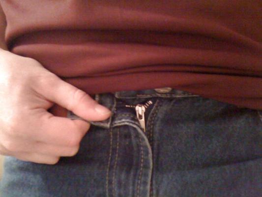 10P Play with my girls clothes