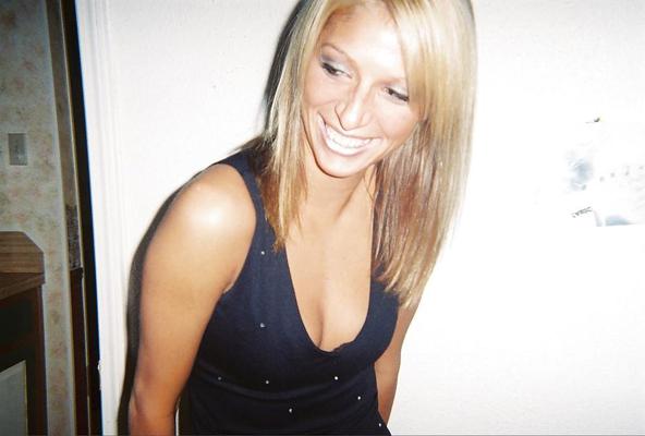 8P Hübscher Amateur-Teenager Robyn