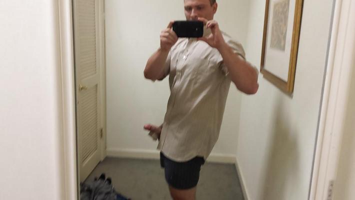 6P Me in a dressing room