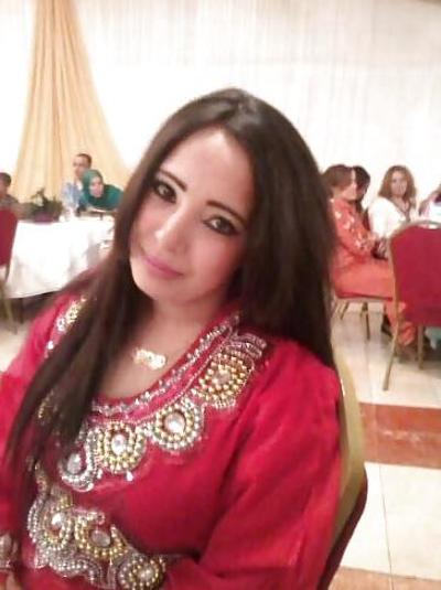 25P Belle Femme Arabe Du Maroc 3