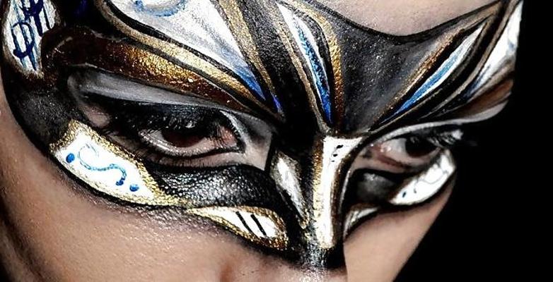 25P Hinter der Maske