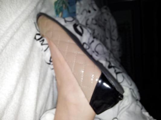 5P Offene Nachbarsfreundin in Bett-Flats-Ballerinas
