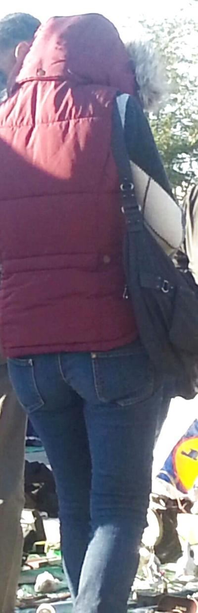 22P 2 girls sexy ass romanian