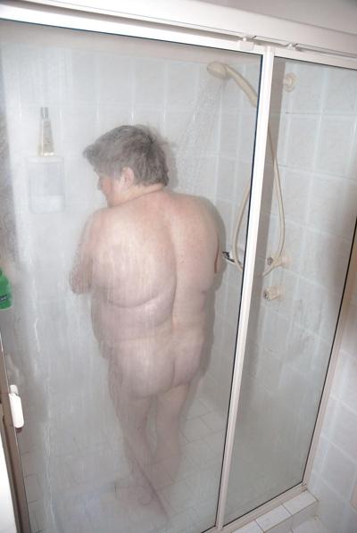 5P IN THE SHOWER