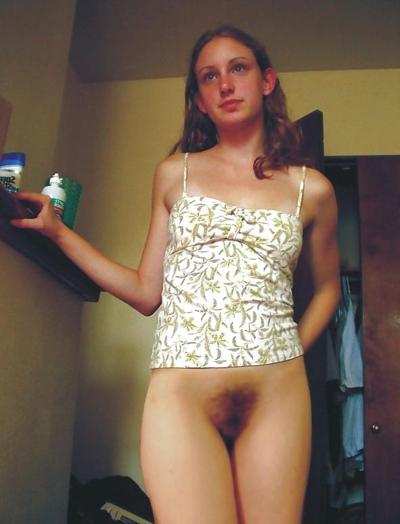 11P Hairy bottomless